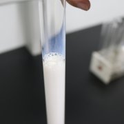 丙烯酸酯共聚乳液水性涂料增稠劑的研制